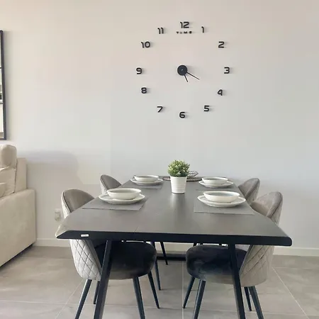 Sakura Luxury Apartament *
